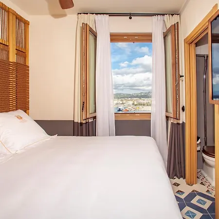 מלון La Torre Del Canonigo - Small Luxury 4*