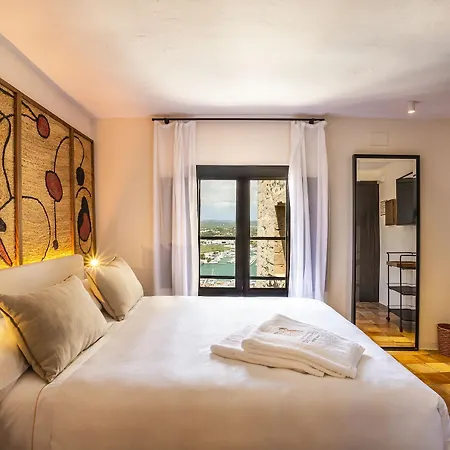 La Torre Del Canonigo - Small Luxury מלון